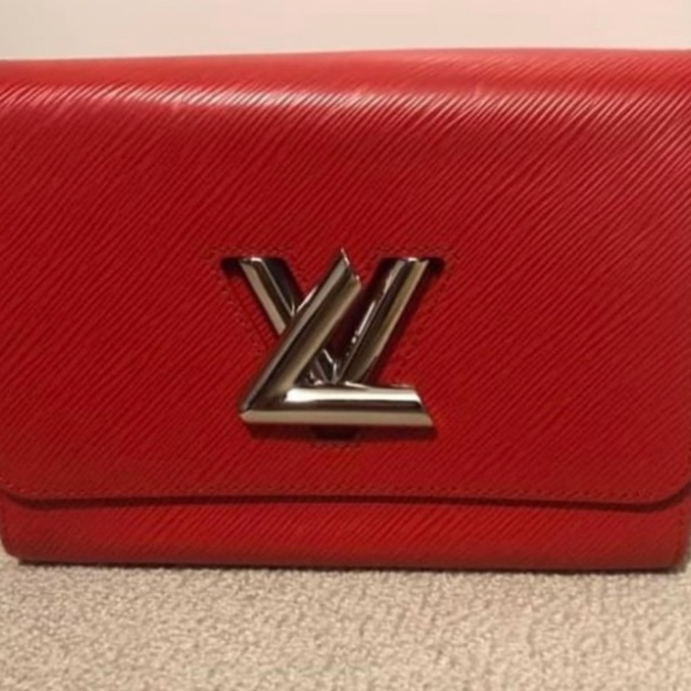 Louis Vuitton twist